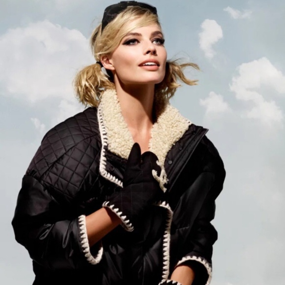 AUTHENTIC CHANEL Iconic Coco Black Quilted Bomber Jacket size 34/XS MINT GORGY!